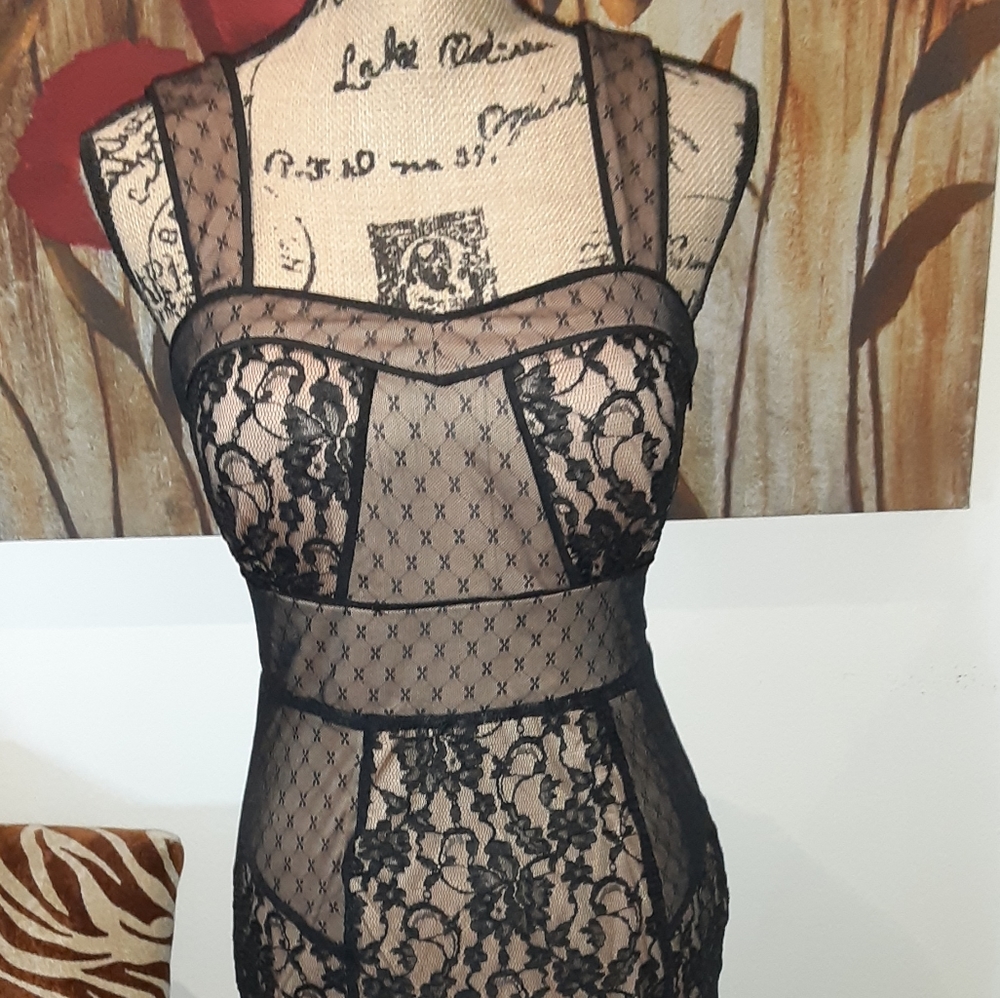 Guess Los Angeles lace lined dress